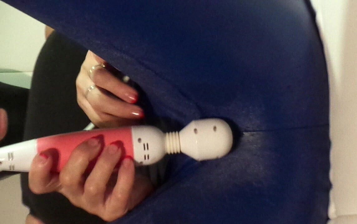 Spandex masturbation