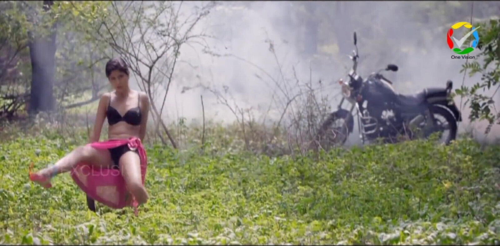 Cream Movie Kiss Everywhere Naveena Song