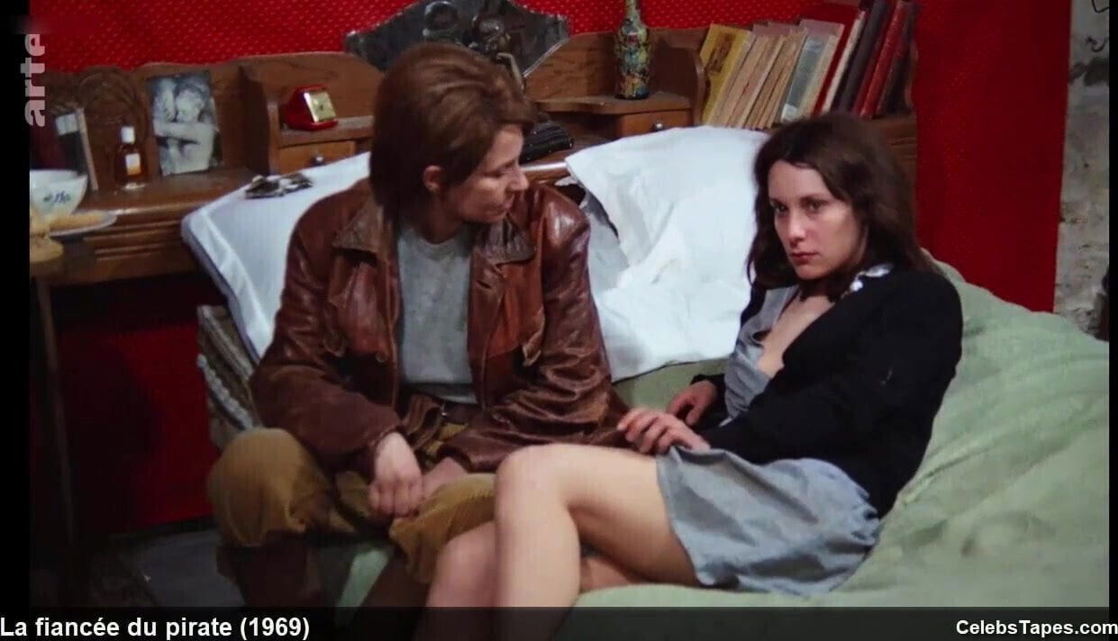 actress Bernadette Lafont naked and hot sex movie scenes