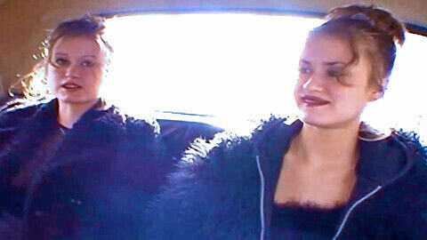 Lucky guys plays with twins