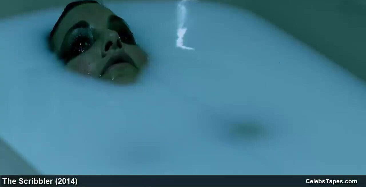 Ashlynn Yennie & Katie Cassidy naked wild scenes