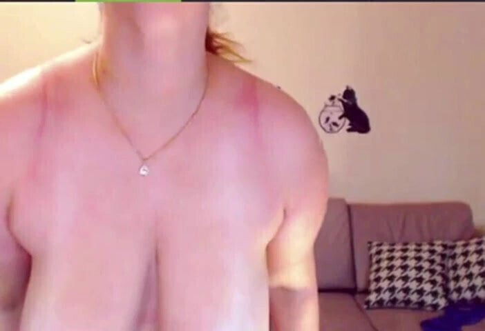 BIG TITS WEBCAM 30