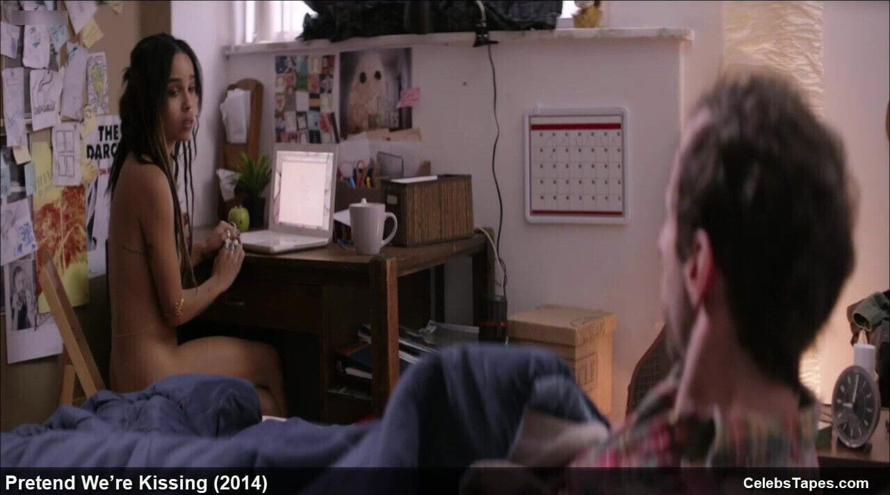 Tommie-Amber Pirie & Kravitz naked romantic clip