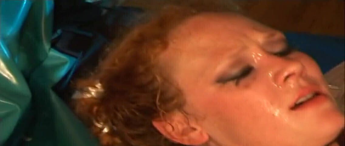 Fiery redhead submissive mould