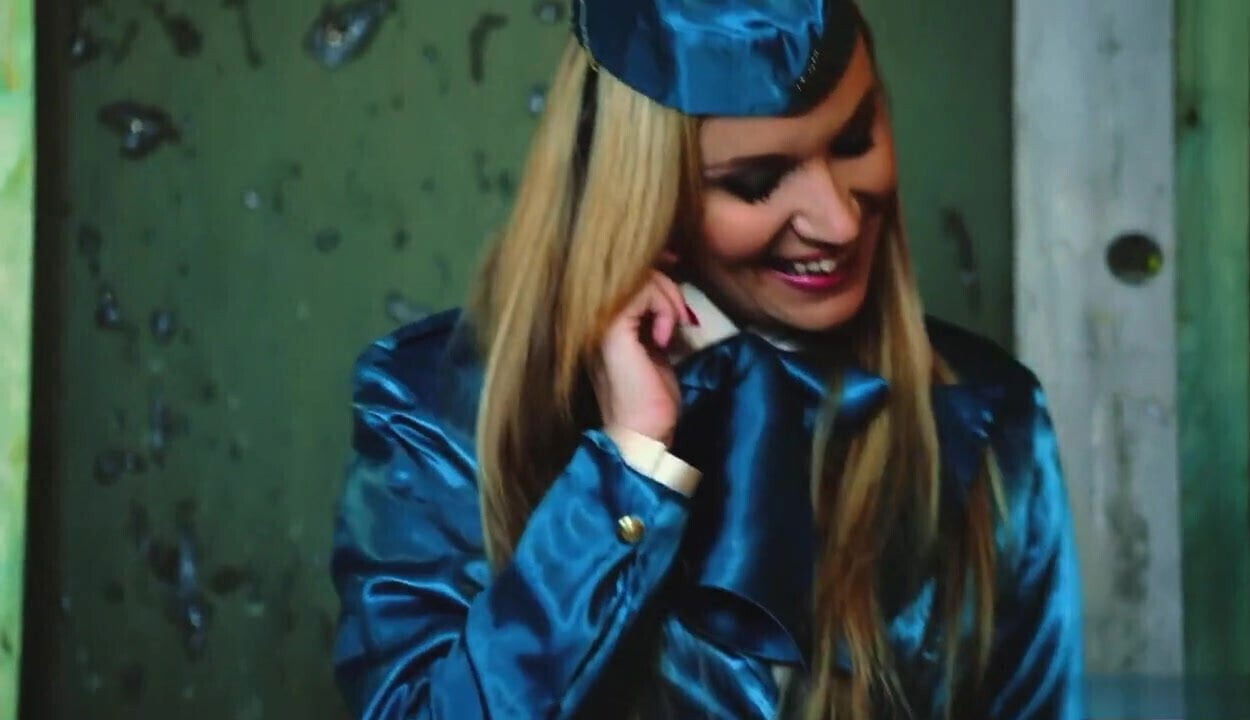 Angel Piaff shiny slimy satisfied