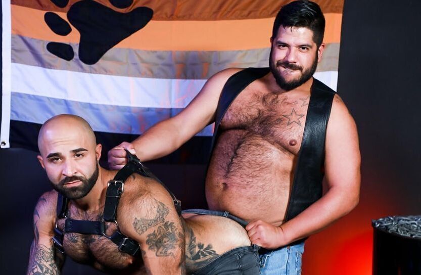 Atlas Grant & Lanz Adams in PURE BEEF! - PrideStudios