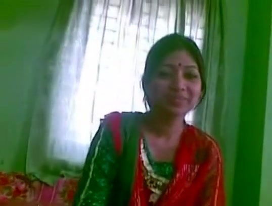 Desi Girl Srilekha Kissing