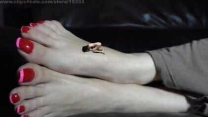 HAPPY TITANESS HOLIDAYS