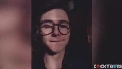 Hot Blake Mitchell enjoy the cute twink Leo Grand