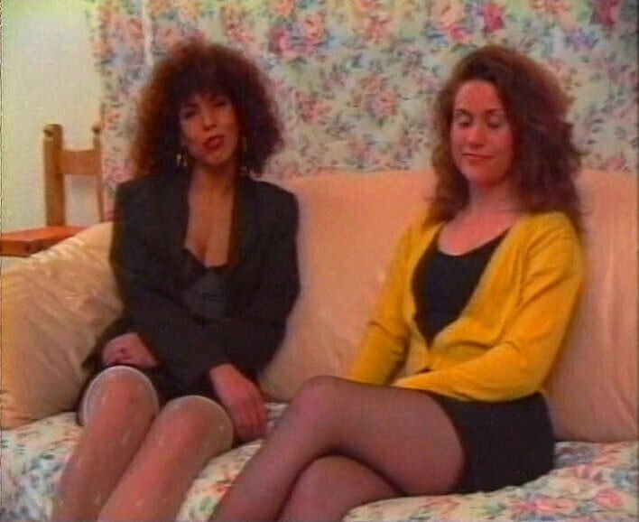 Laetitia - Petits Trous Au Lavandou 1