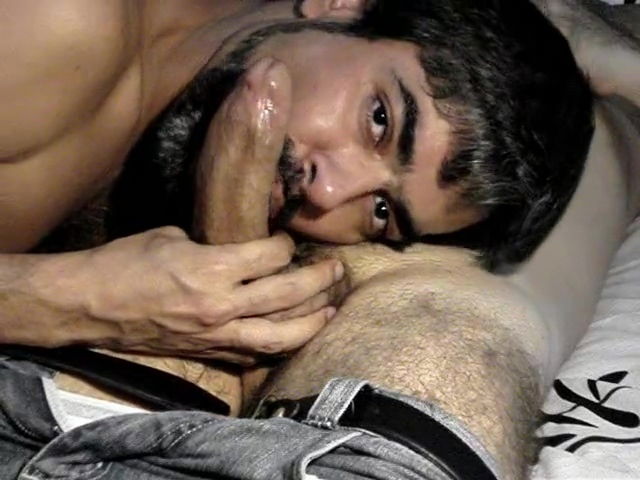 Cocksucker Victor Rios - see full at justfor.fans/andredogao