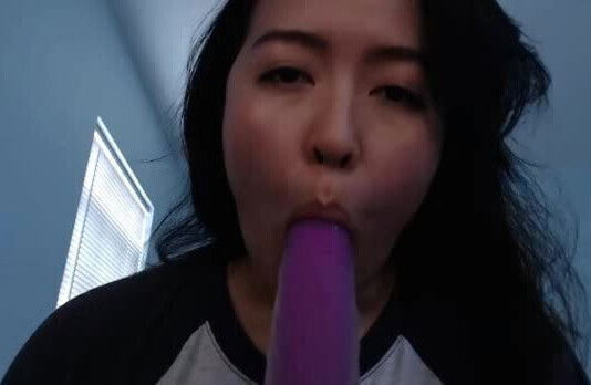 Cute sexy Asian girl