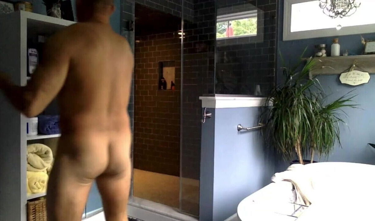 daddy showers and shaves