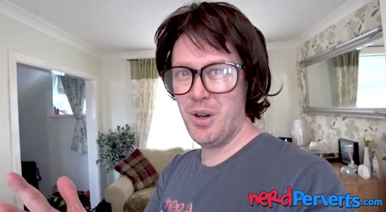 British chick with large curves gets tricked to have sex