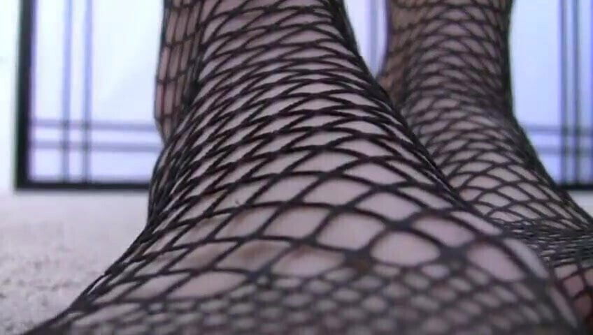 GODDESS FACIALLY FAIRLY GIANTESS