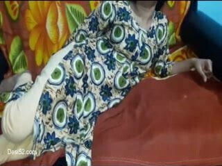 Woomanmain2 here alone indian girl fucked