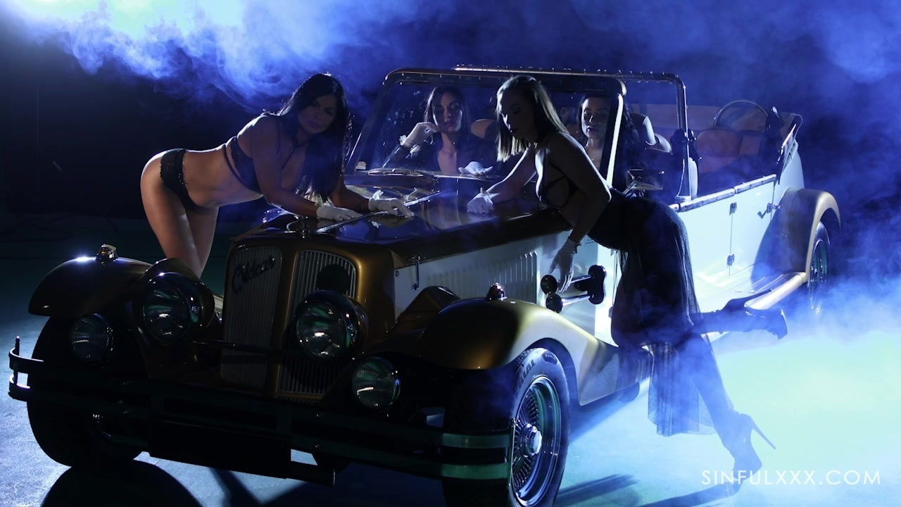 Erotic pussy licking with lingerie wearing girls Angel Wicky