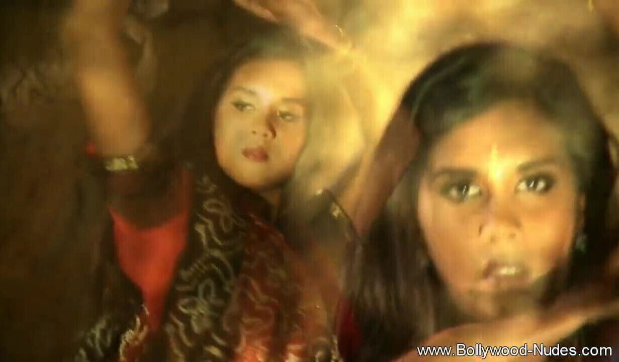 Exotic Meanderings In The Indian Bath House