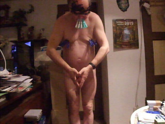 Slave J1306: Zumba Dancing - lot more clamps (14)