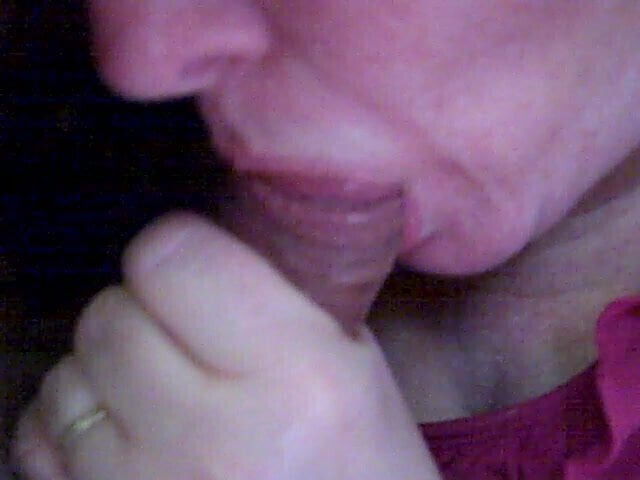 Wife gives blowjob mouth