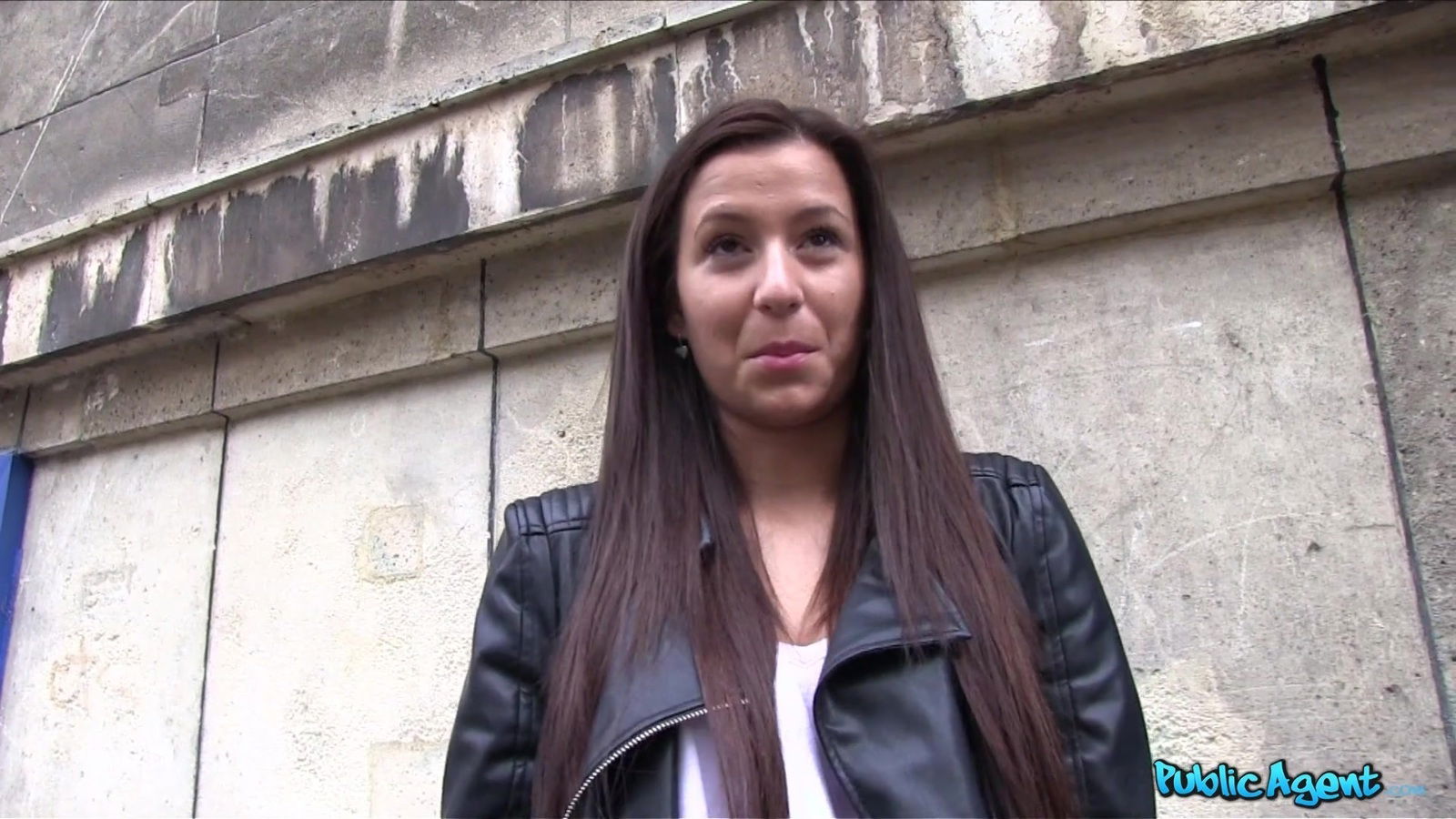 Sex in the pulic place for money with amateur slut Cindy Loarn