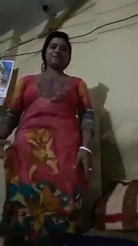 GRIL REMOVE SALWAR SUIT