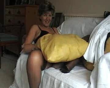 Sara - Living room strip