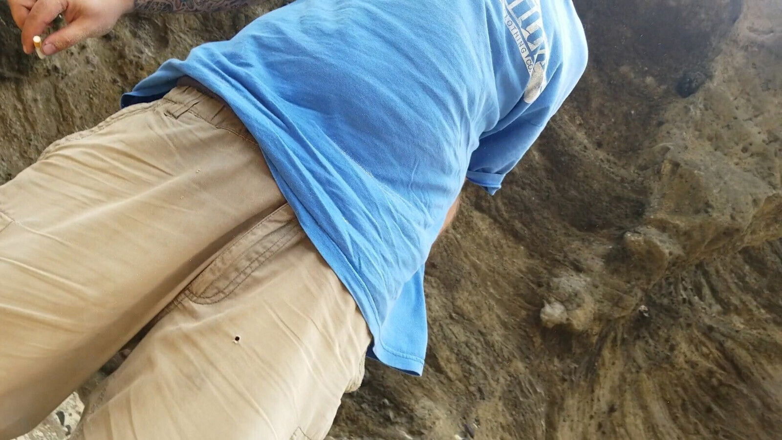 moe picture taking at beach