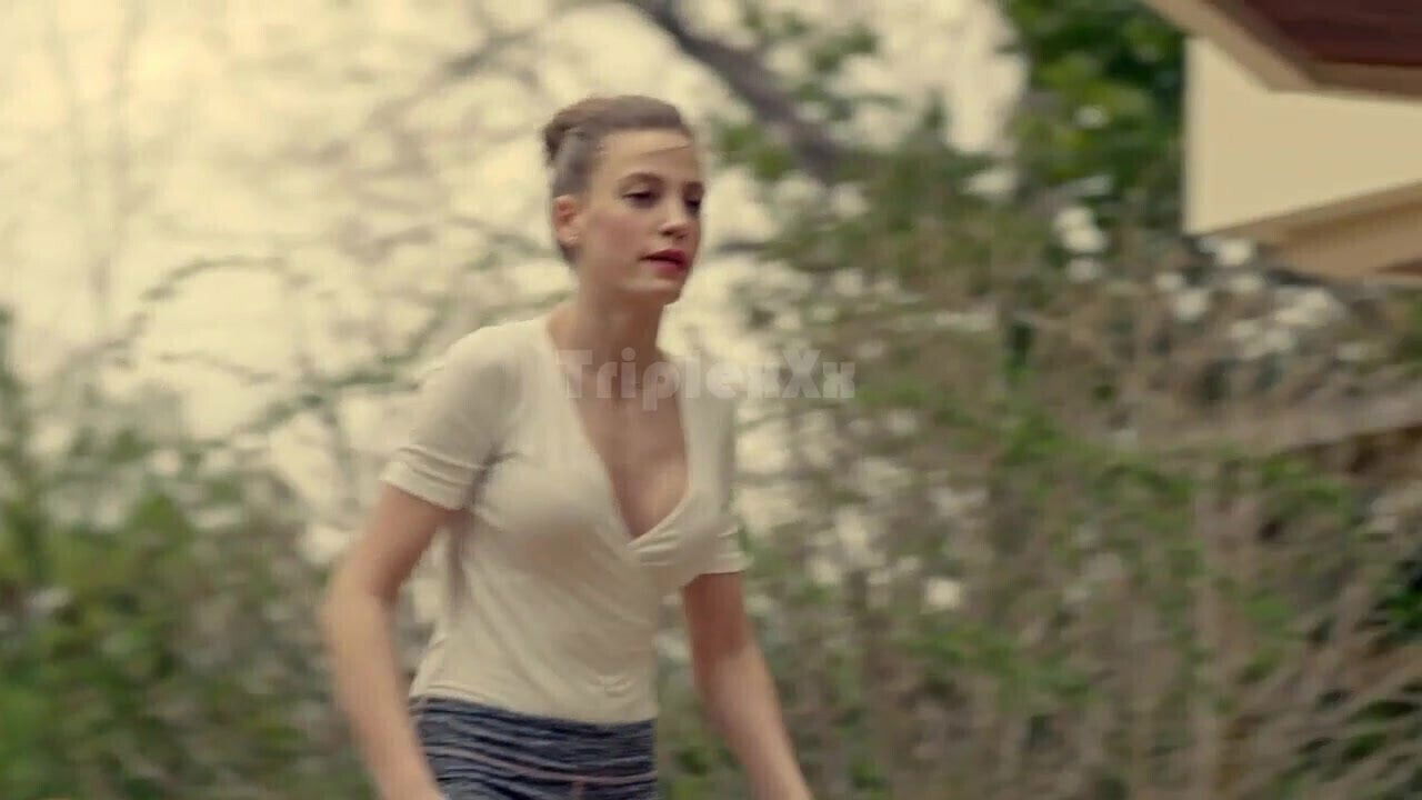 Serenay Sarikaya FiTVSerie S01E02030508 2017