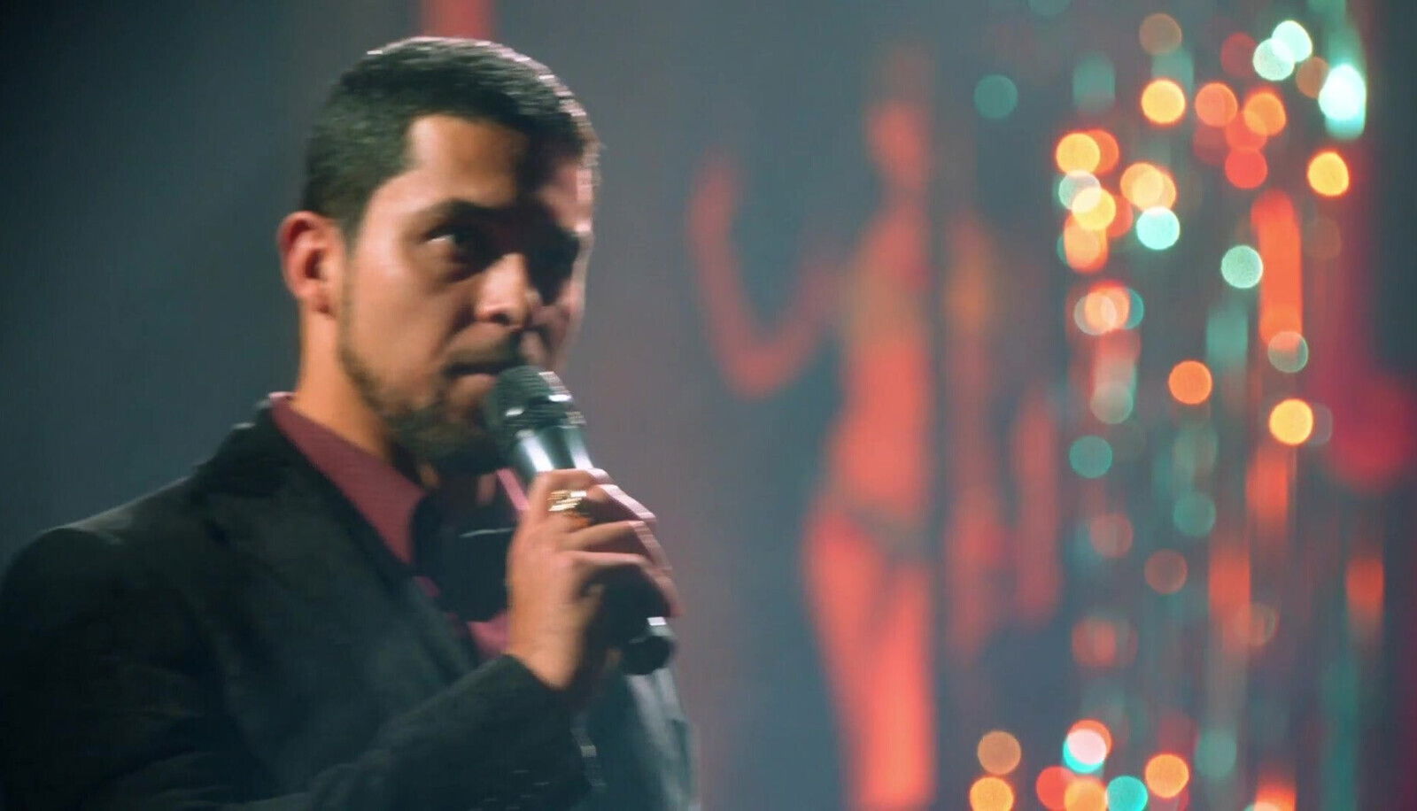 Eiza Gonzalez Dusk Till Dawn s01e0