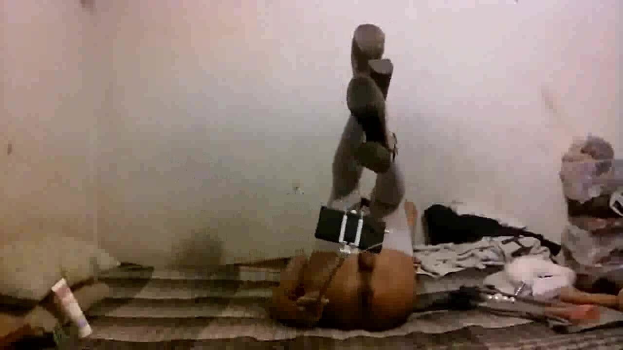 Joselynne Play With Ball Cute