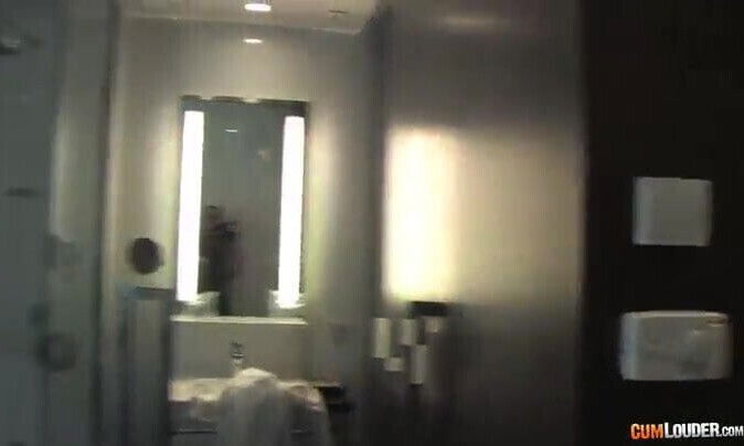 MILF Fuck - Wrong room, correct hole