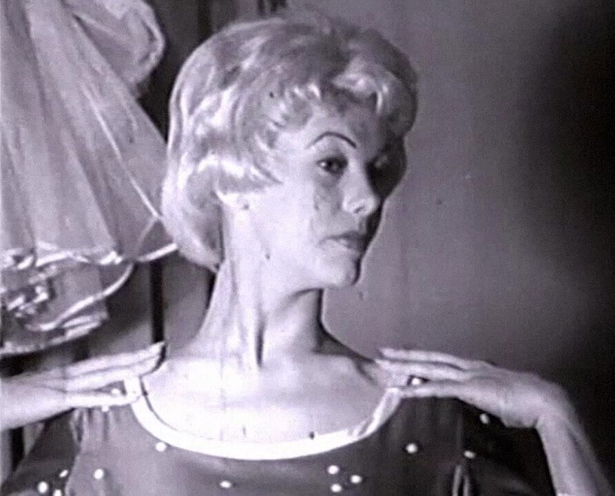 She's A Lady - vintage 60's big boobs striptease