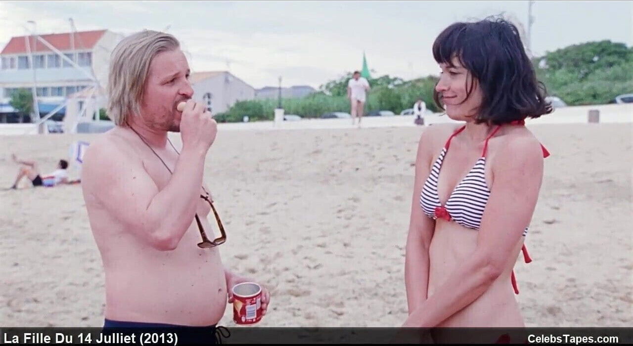 Vimala Pons nude sexy bikini movie