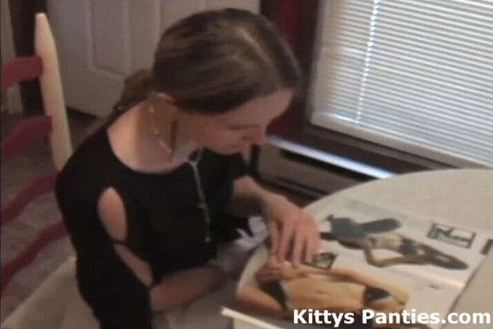 Dont peek skirt while reading