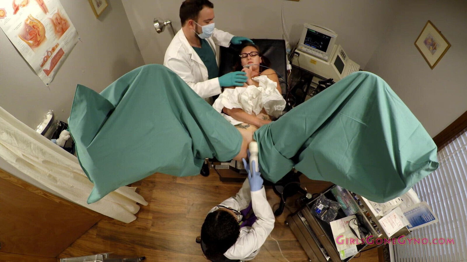 Hottie Donna Leigh Gets Hitachi Orgasm & Exam GirlsGoneGyno