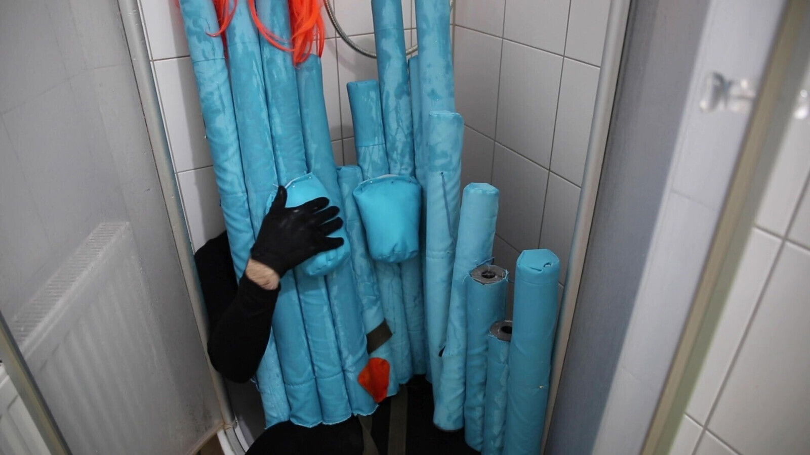 German Corona Statistic Masturbates Shower