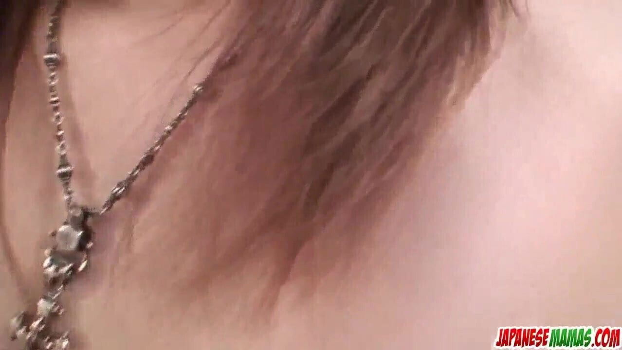 Exclusive threesome at home with - More at Japanesemamas.com