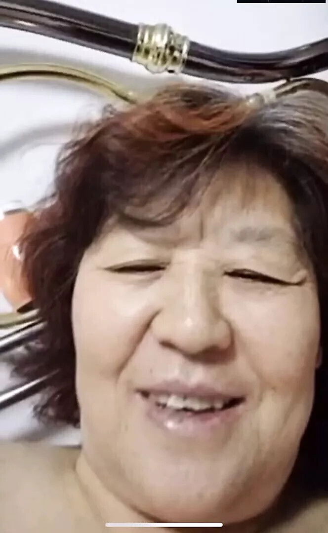 Chinese saggy granny