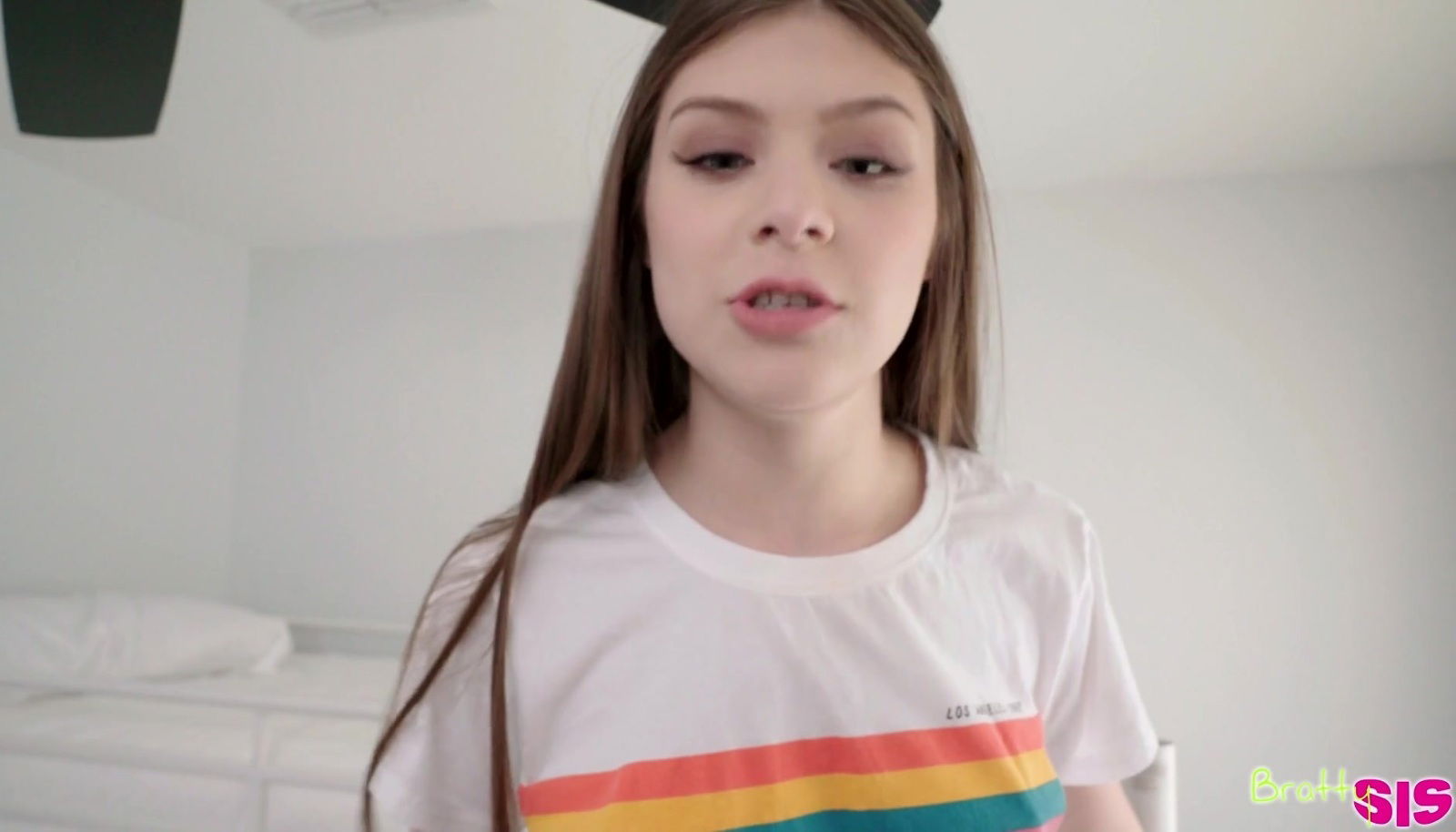 Girl next door Winter Jade fucks student hostel