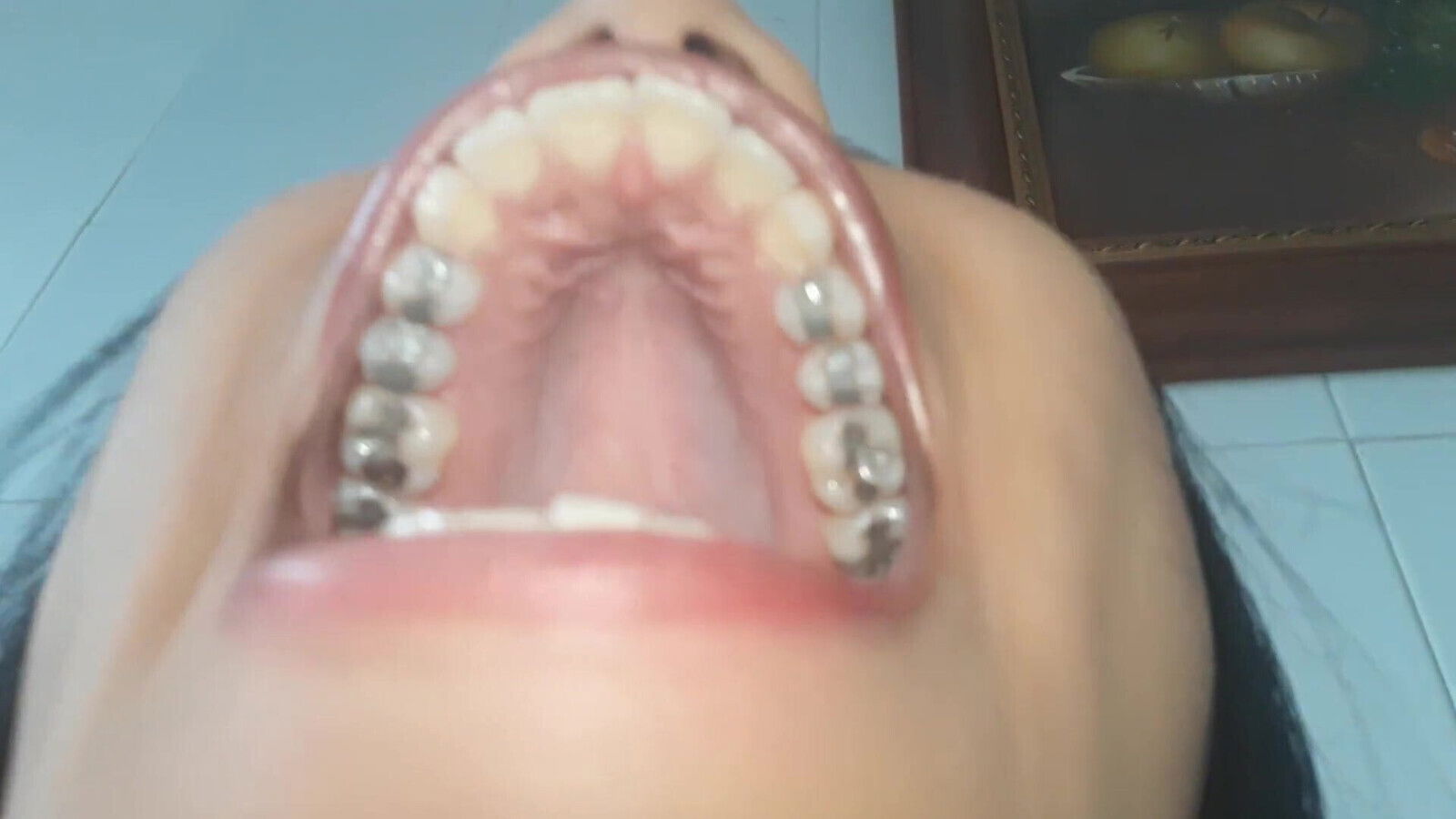 Sexy Latina Girl with Mouth Full of Fillings