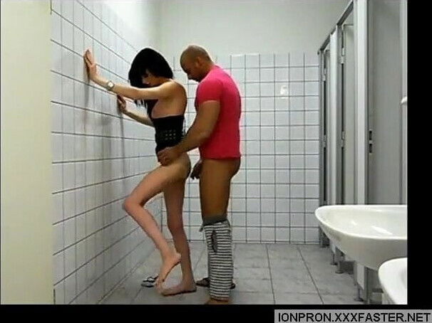 Amateur Shemale Fucking Public