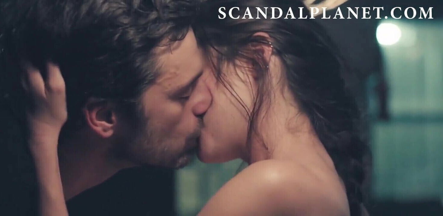 Shailene Woodley Nude Sex from 'Endings, Beginnings'