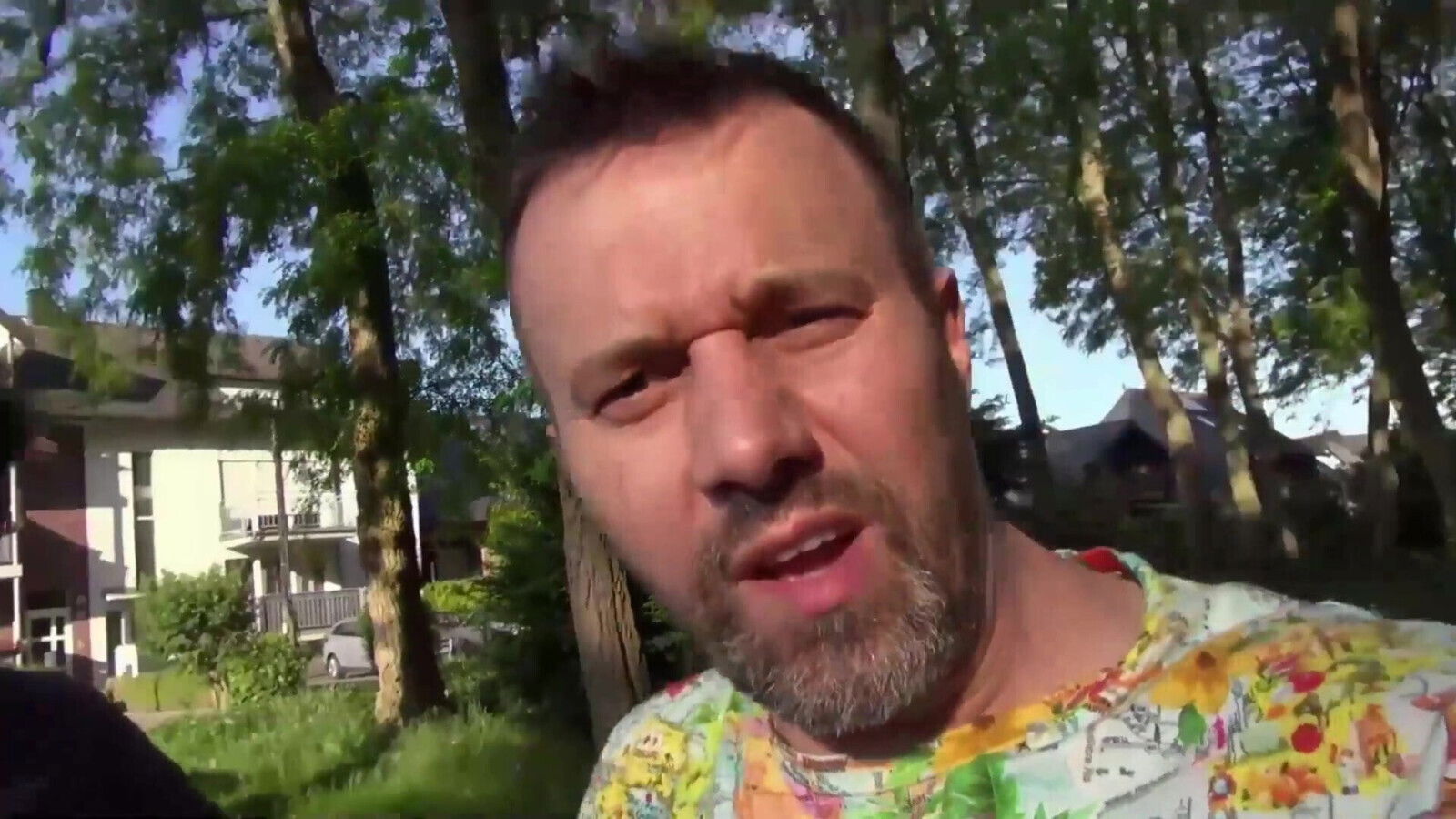 geilste fick Auto tatoo Schlampe