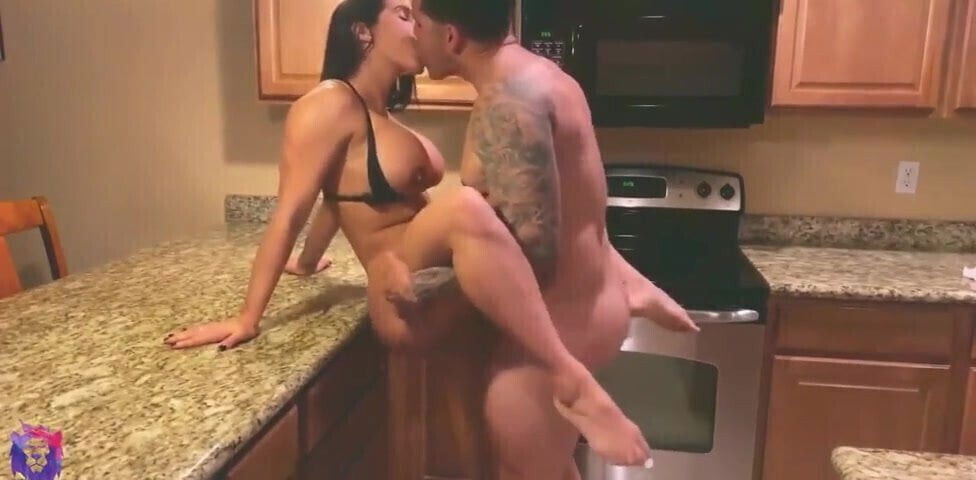 Milf Gets Hardcore Fuck Kitchen