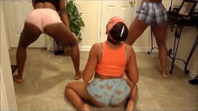 group dancing to Savage Life at DjTroubleSTL