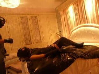 Latex deepthroat fuck