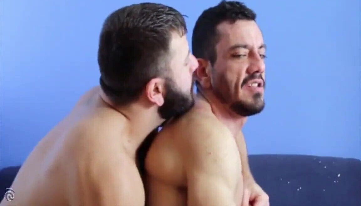 i love to fuck with Joe Gillis