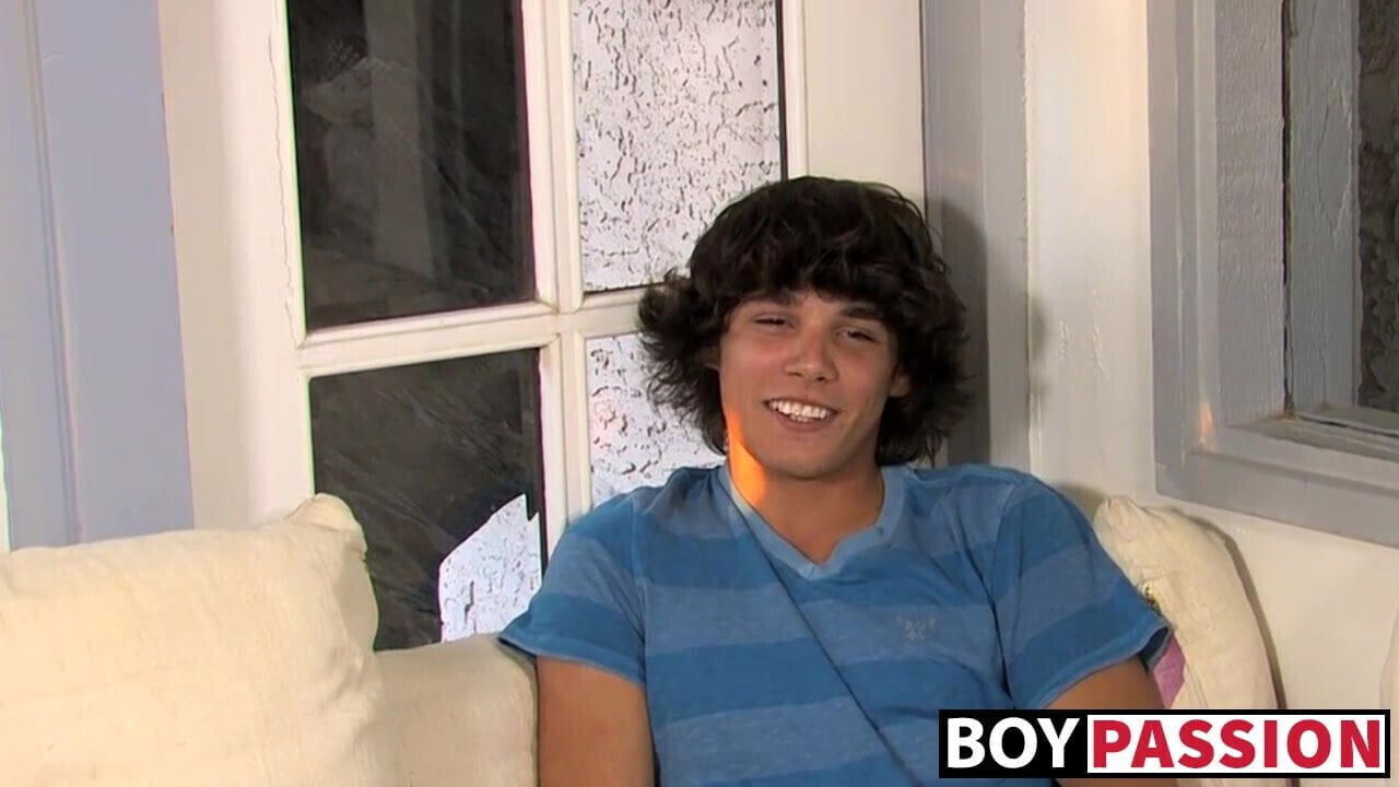 Young bloke fingers masturbates after interview