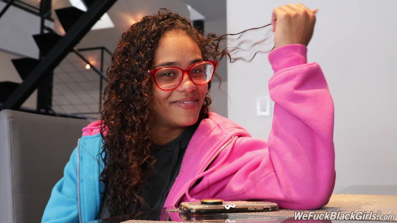 Hot nerdy ebony chick Scarlit Scanda and her kinky interview